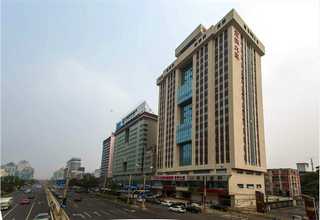 怎样广告机厂家直销